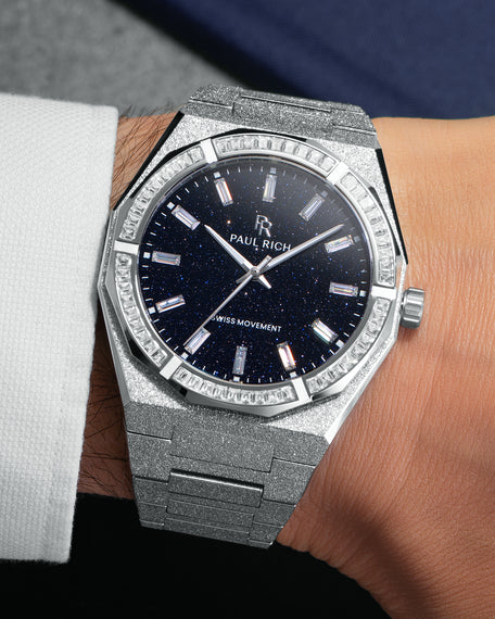 product_visual, [lifestyle] Quartz | Automatic 