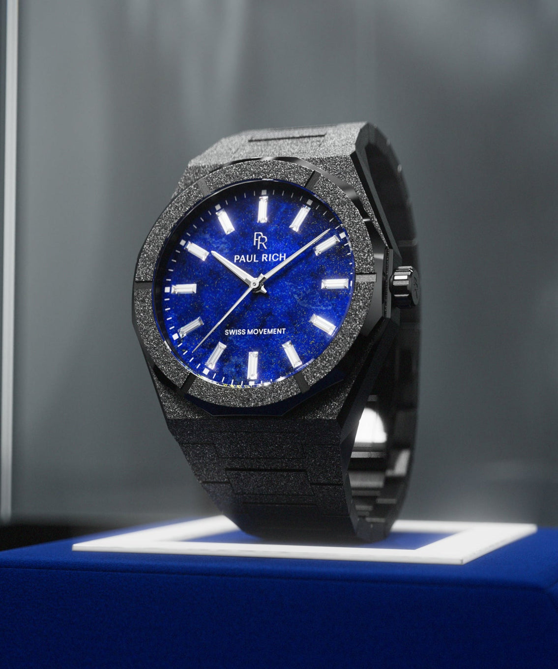Frosted Star Dust II Lapis Nebula Black, lifestyle view [product_visual] [lifestyle]