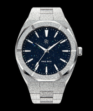 42MM / Quartz; 45MM / Quartz